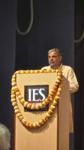  अशोकराव..- सरकार्यवाह..